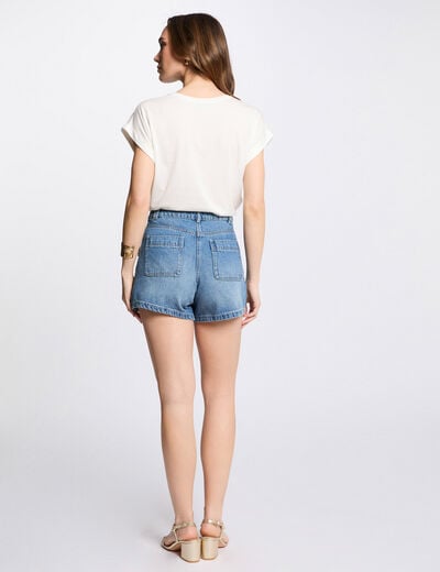 T-shirt with message white women