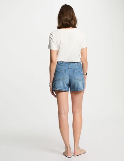 T-shirt with message white women